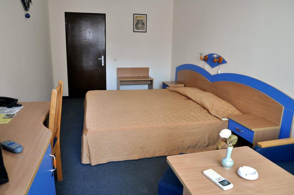 Hotel Ogosta Montana Bagian luar foto