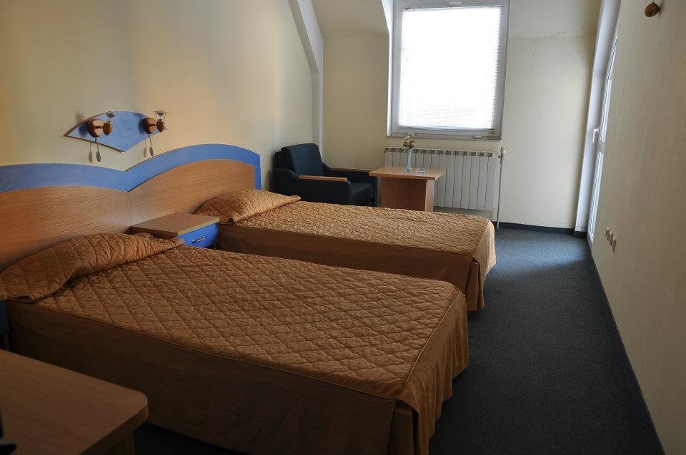 Hotel Ogosta Montana Bagian luar foto